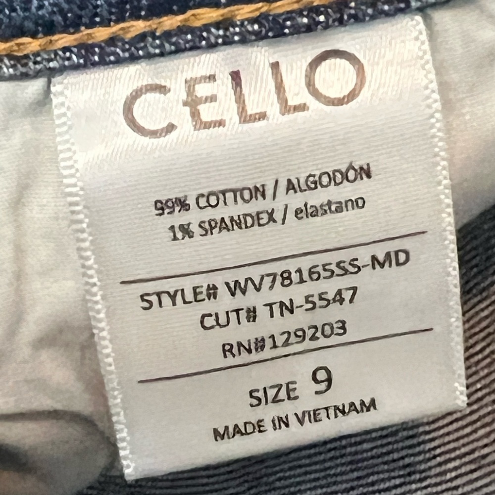 Cello Denim Distressed Jeans - Picture 8 of 10